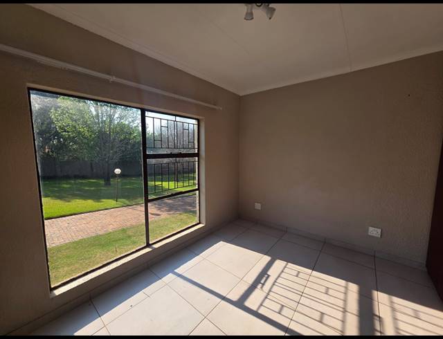 3 BEDROOM TOWNHOUSE TO LET IN KAALPLAATS